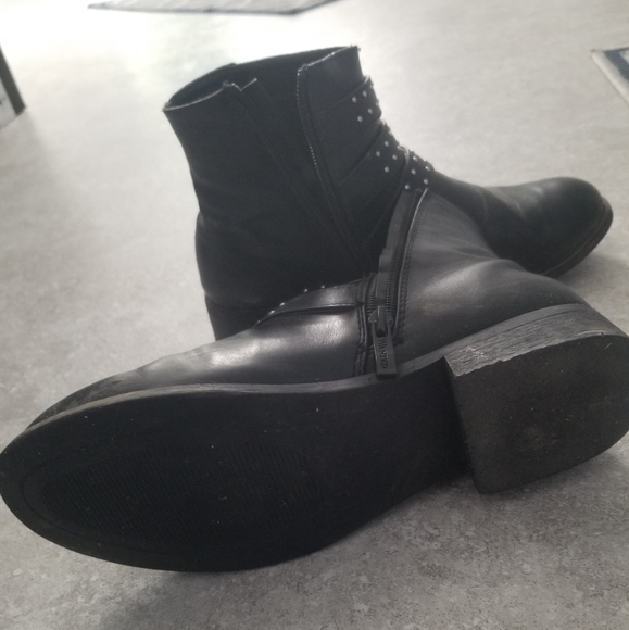 Wanted boots - Picture 2 of 7